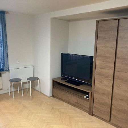 Apartman Rekys Jiretin pod Bukovou ภายนอก รูปภาพ